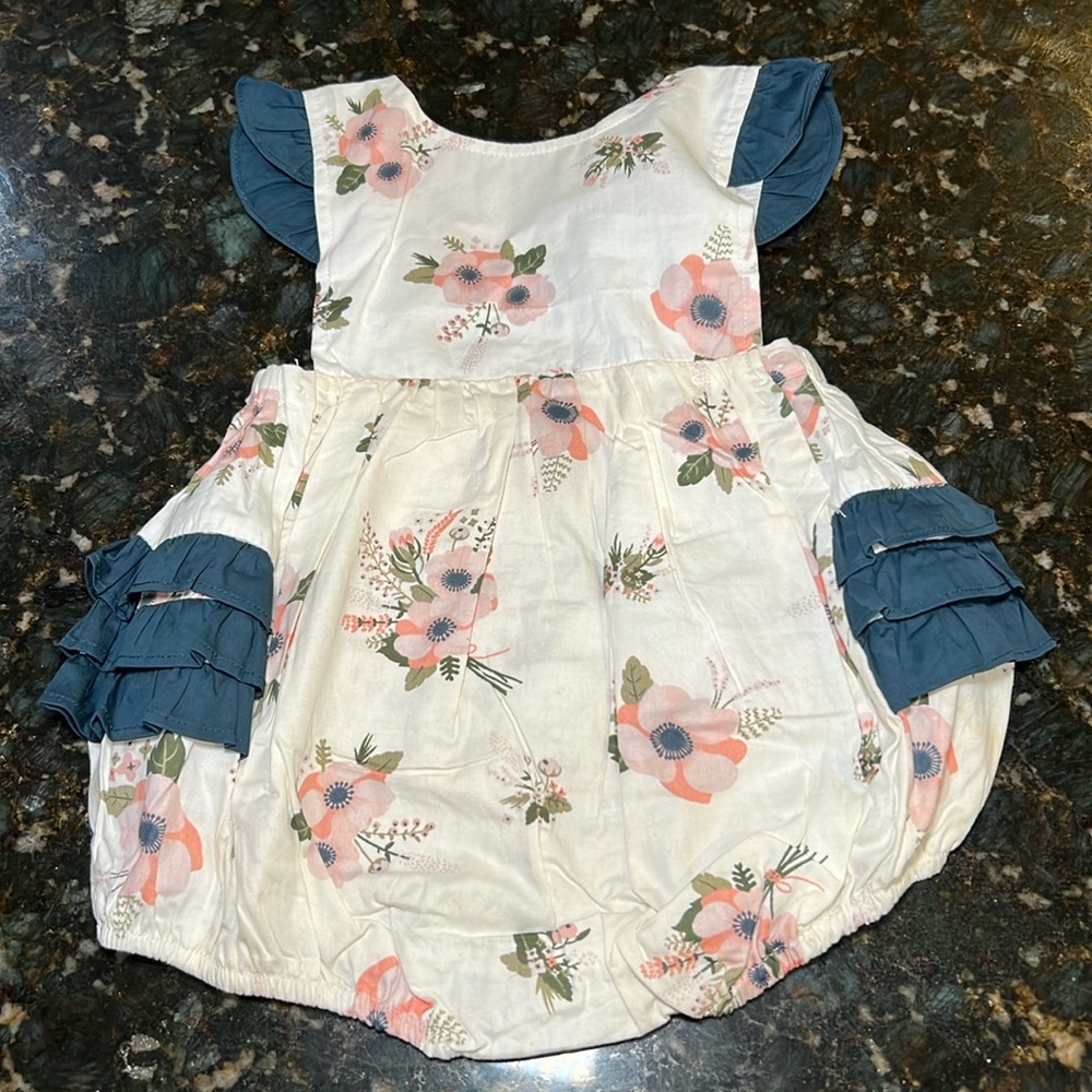 Lil Cactus sleeveless floral romper size 18-24 M